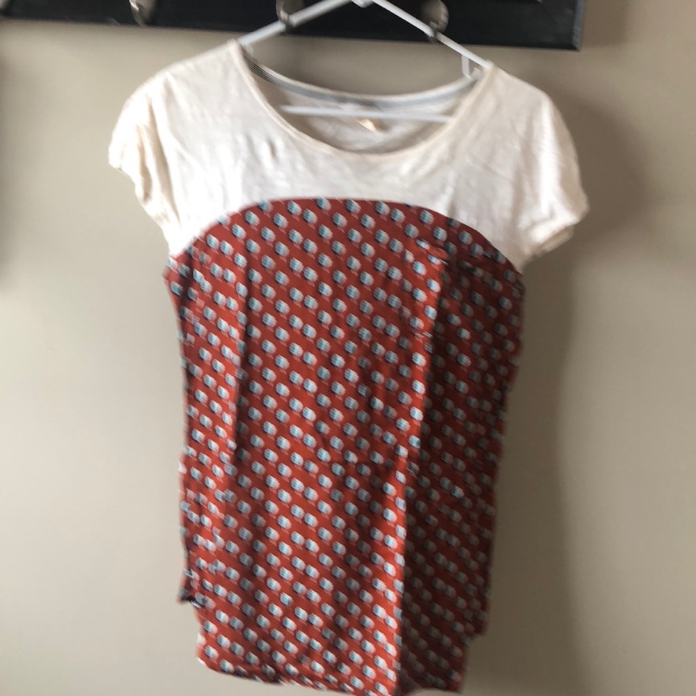 Longer top would be great with tights.